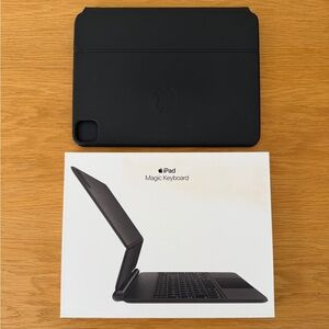 Apple iPad Magic Keyboard 11”
